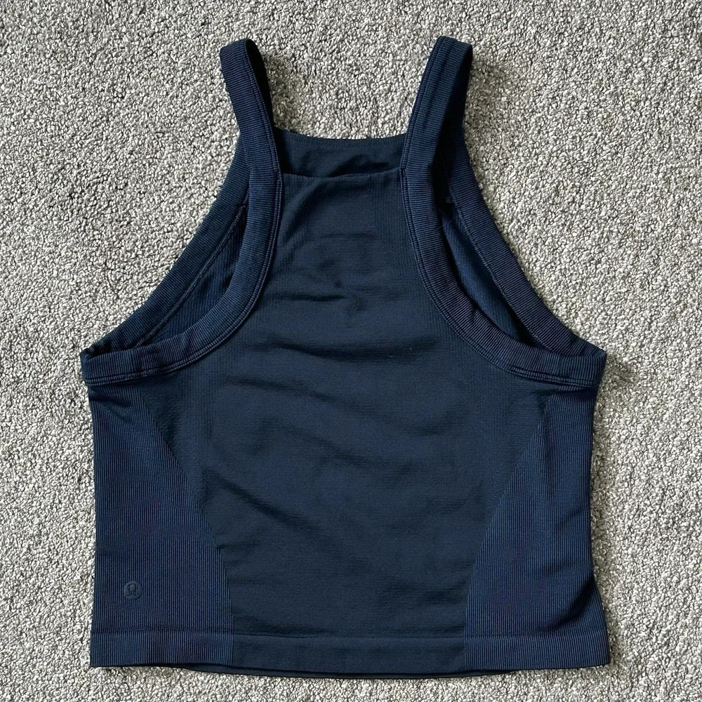 Lululemon High-Neck Cropped Racerback Tank Top Women's 10/12? - Navy Blue EUC!! - Picture 5 of 8